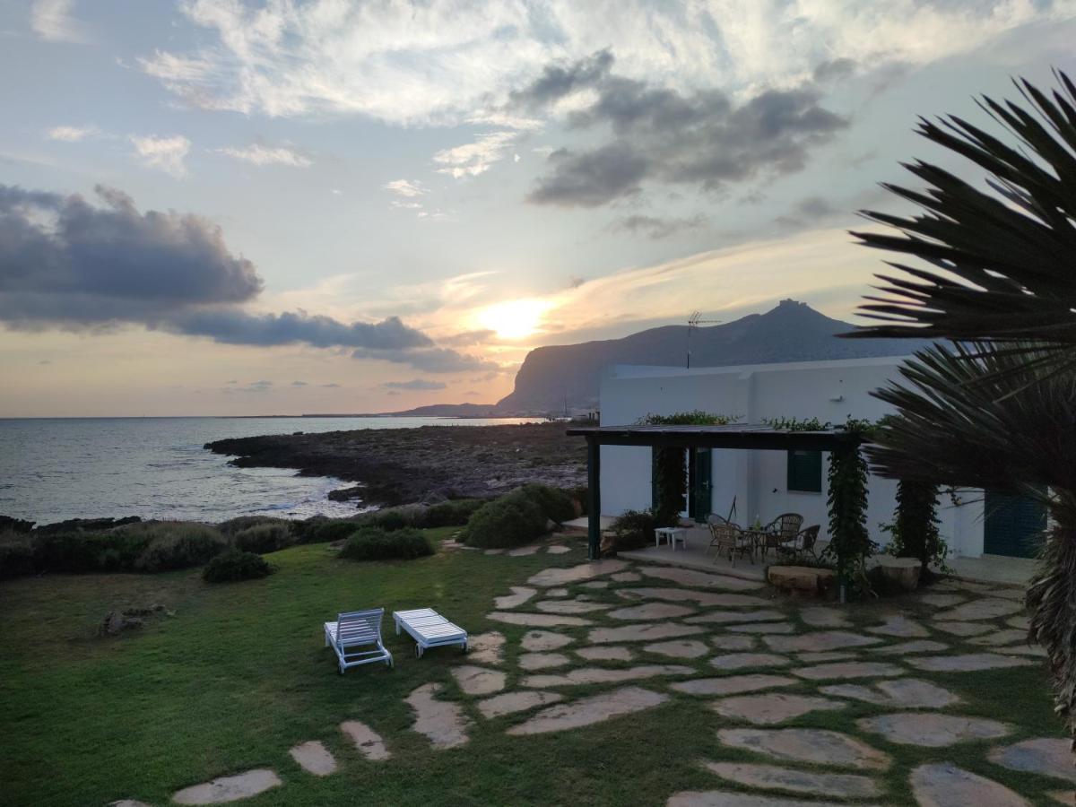 Finestra Sul Mare Aparthotel Favignana Ngoại thất bức ảnh